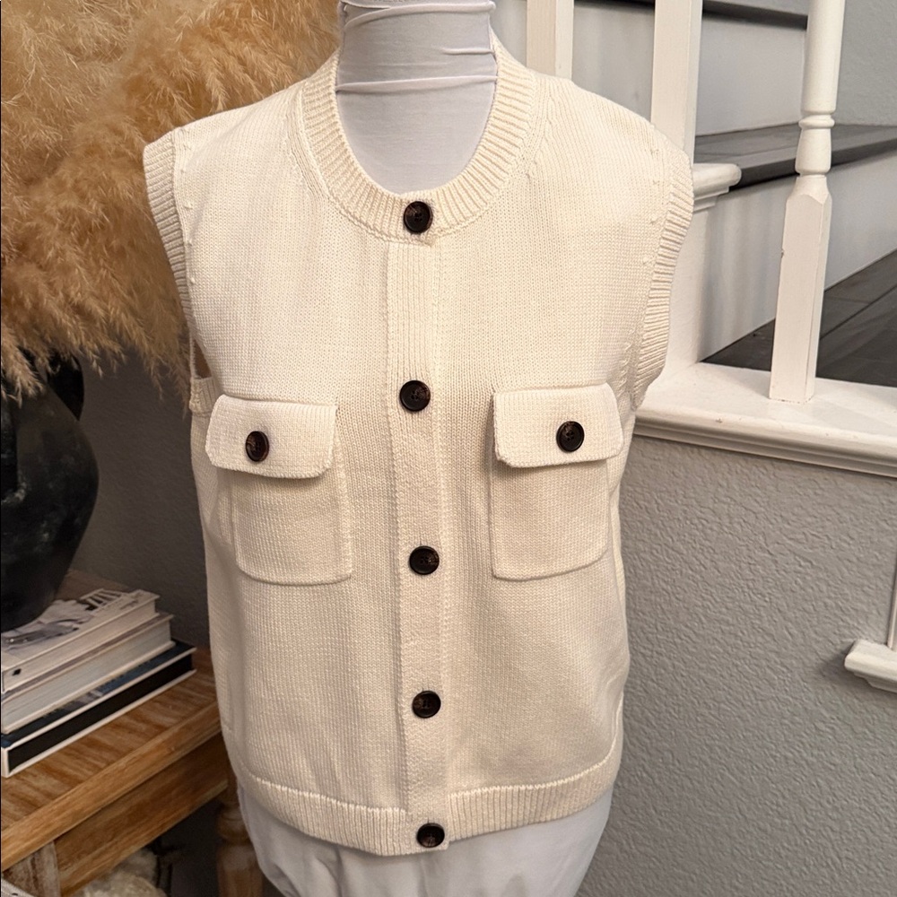 ARKET Off White Knit Tank Vest Button Front Patch Pockets Size Medium - Picture 3 of 8